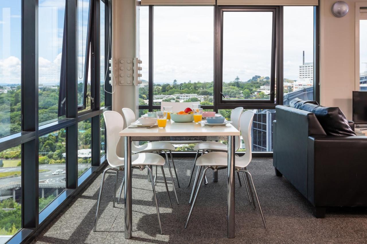 Campus Summer Stays Wellesley Apartment Auckland Exterior photo