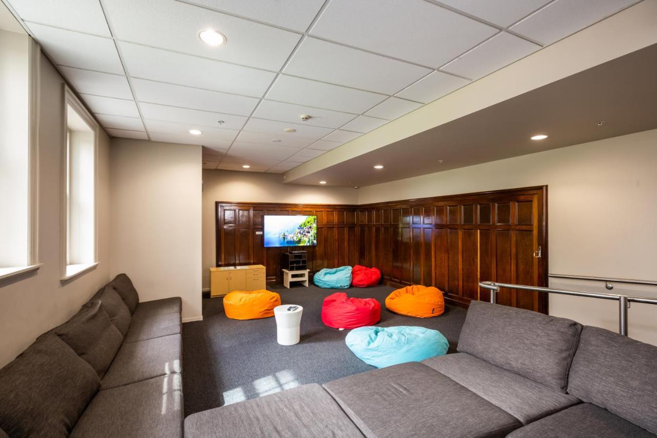 Campus Summer Stays Wellesley Apartment Auckland Exterior photo